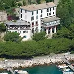 Paradiso Hotel