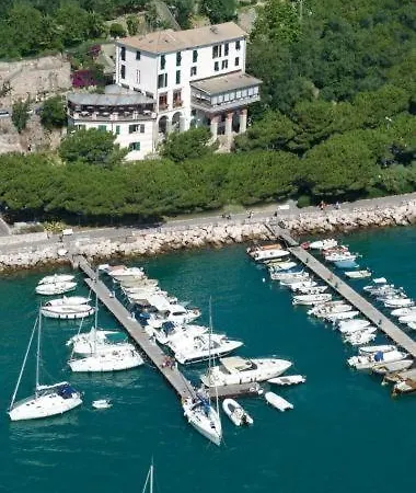 Hotel Ristorante Paradiso 3*