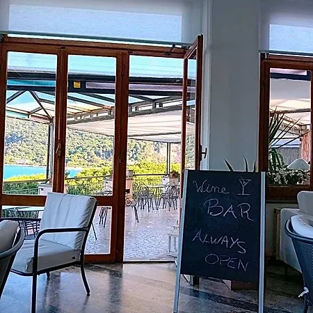 Hotel Paradiso 3*