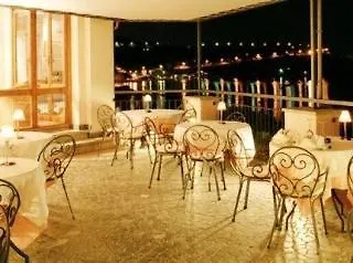 Hotell Paradiso 3*