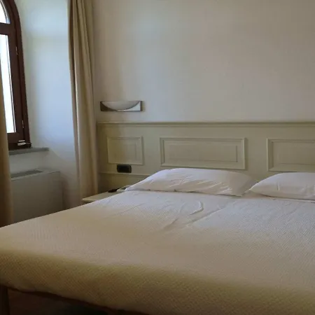 Hotel Ristorante Paradiso 3*